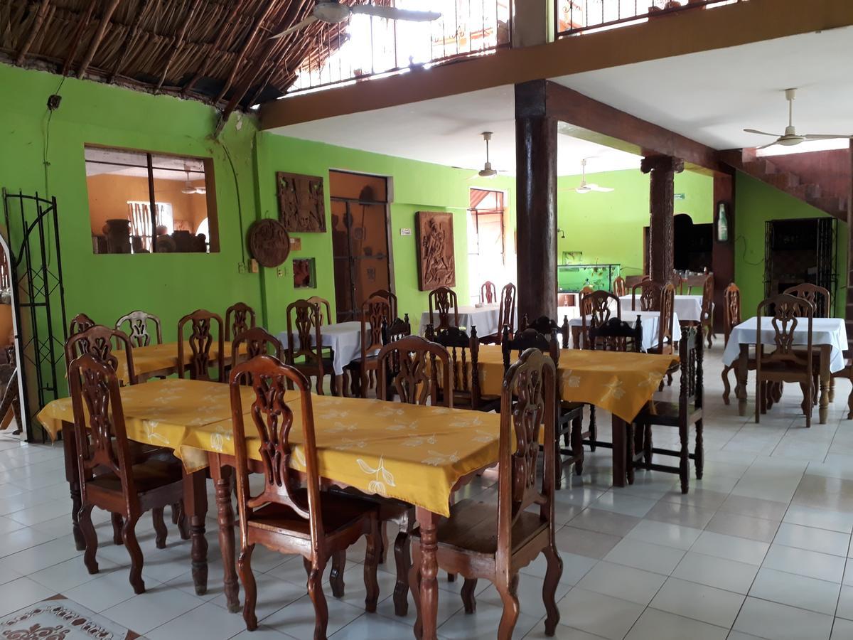 El Chac Mool Bed and Breakfast Santa Elena Esterno foto