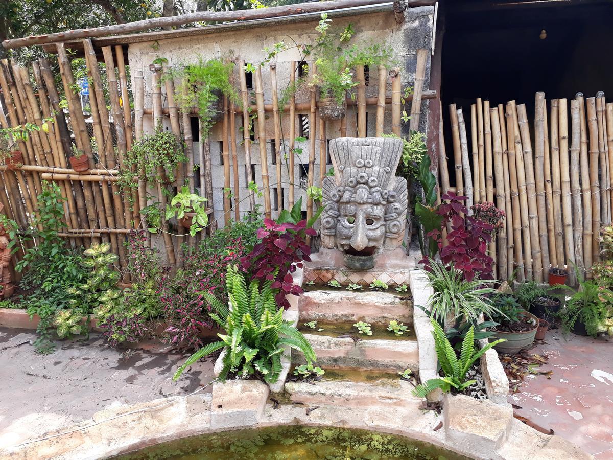El Chac Mool Bed and Breakfast Santa Elena Esterno foto