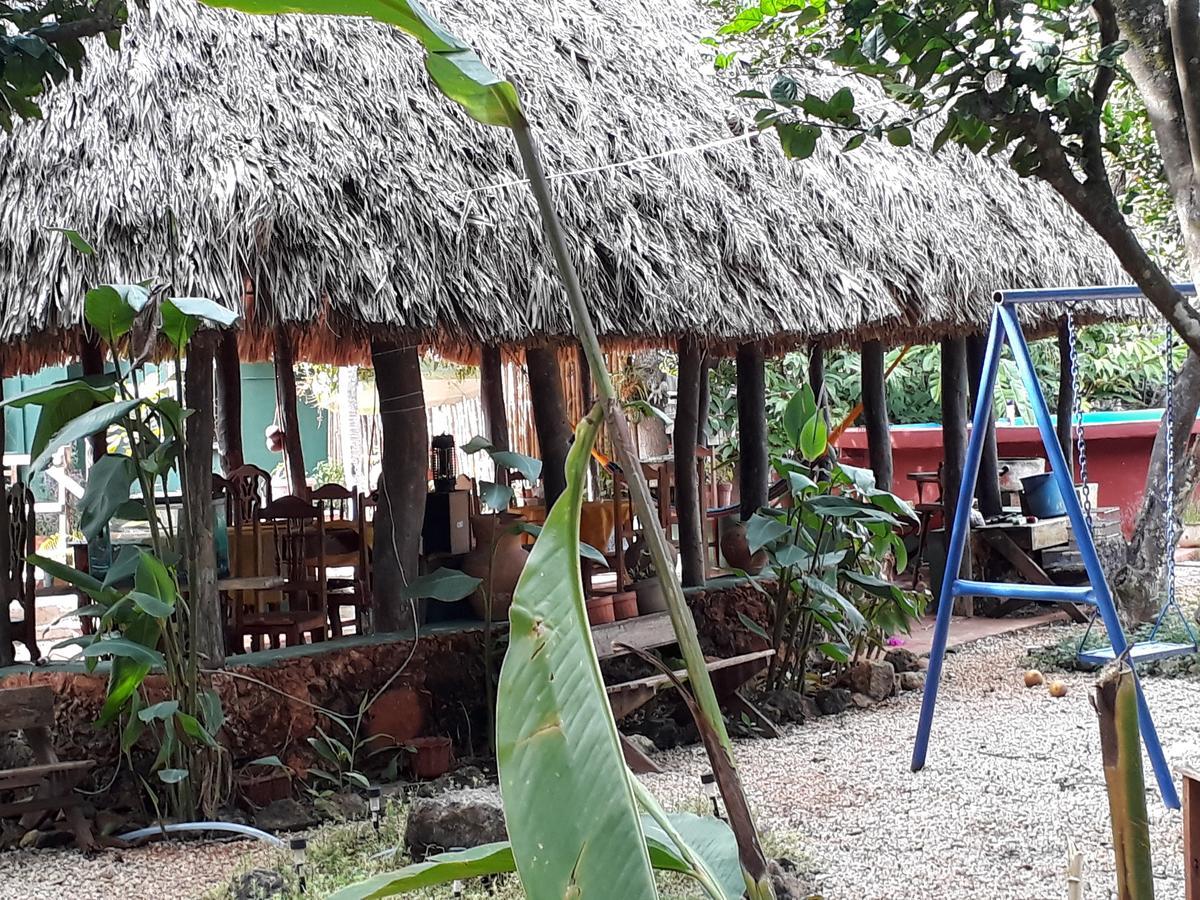 El Chac Mool Bed and Breakfast Santa Elena Esterno foto