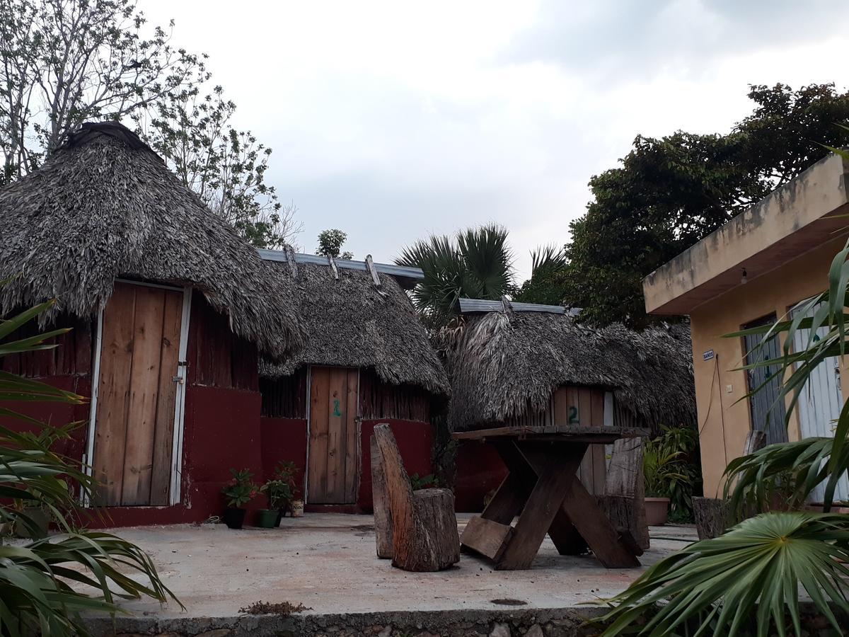 El Chac Mool Bed and Breakfast Santa Elena Esterno foto