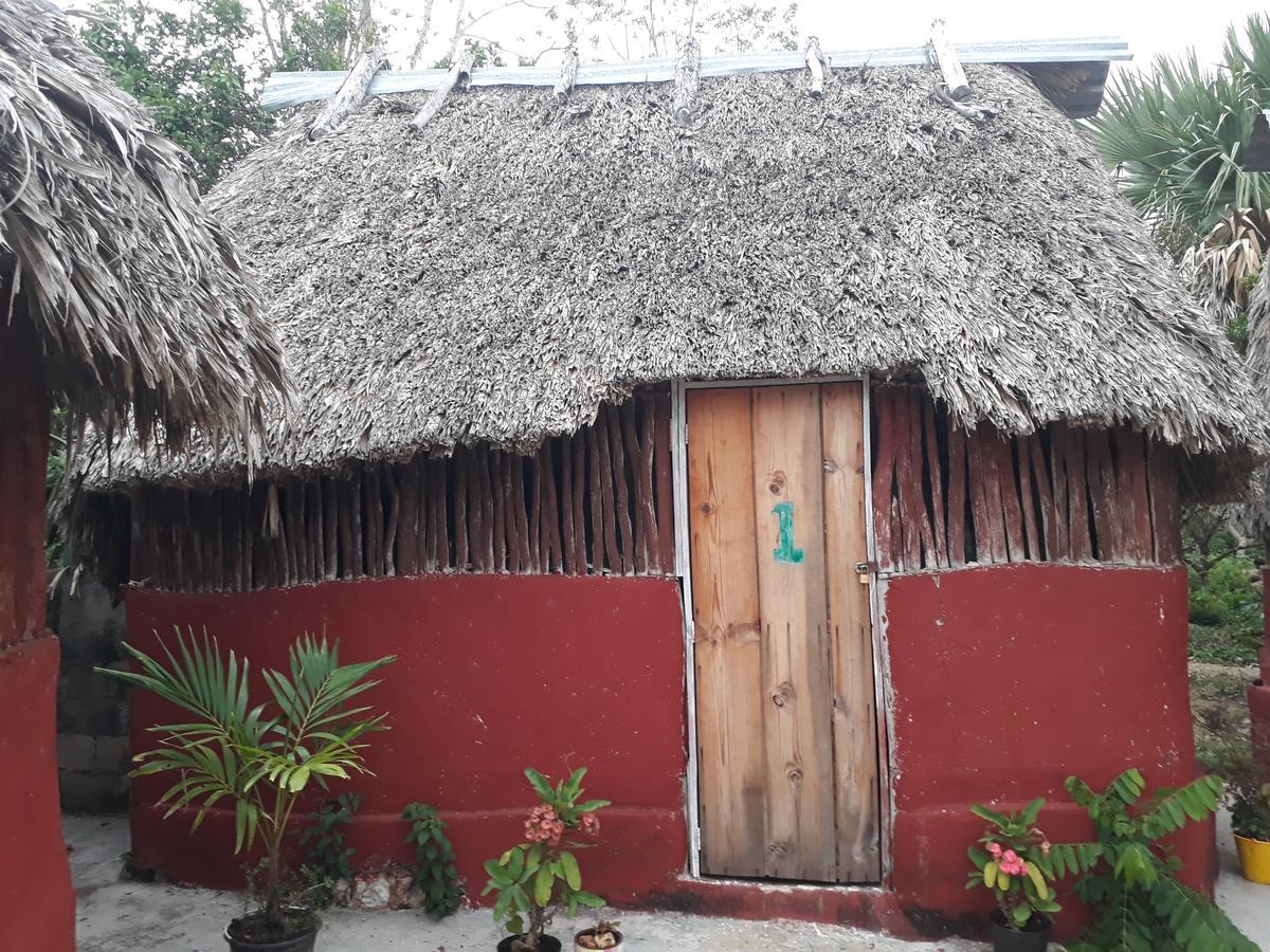El Chac Mool Bed and Breakfast Santa Elena Esterno foto